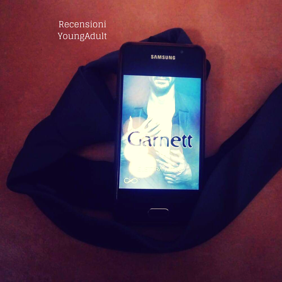 Garnett – Elettra Miles, Recensione